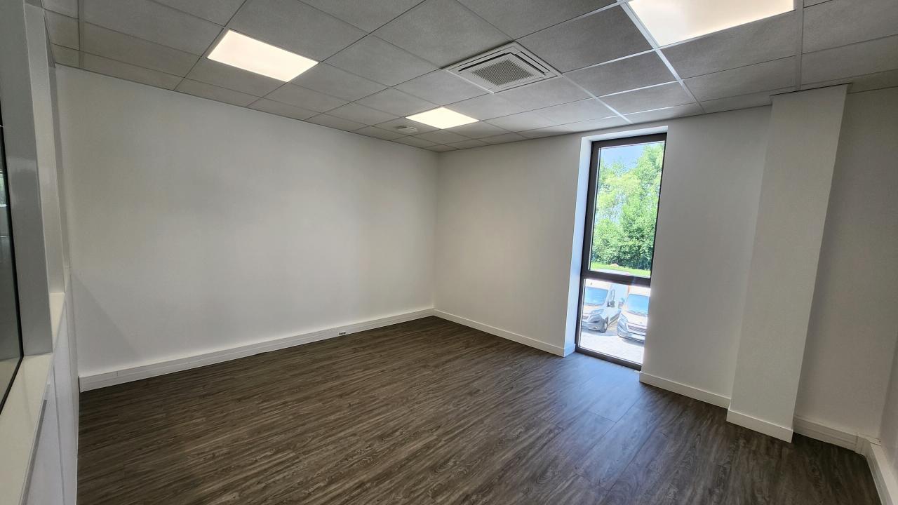 Bureau Croissy-Beaubourg 2820m² Location bureau Croissy-Beaubourg Seine-et-Marne OLBUR2533088 3